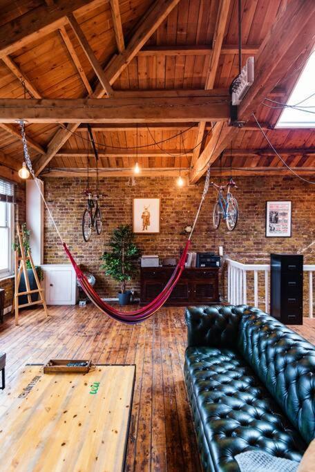 Penthouse Loft Apartment With Roof Terrace Not For Events Or Parties London Exterior photo